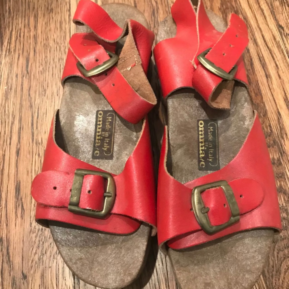 Vintage sandal skates